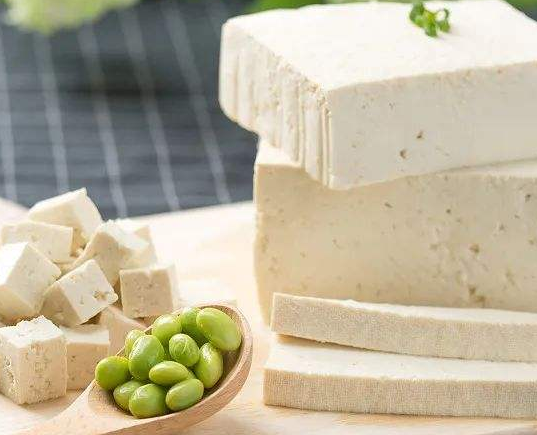 豆腐機(jī)制作出來的豆腐