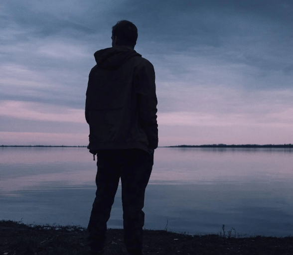 王哥返鄉用豆腐機創業