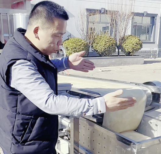 豆貴妃豆皮機(jī)折疊系統(tǒng)